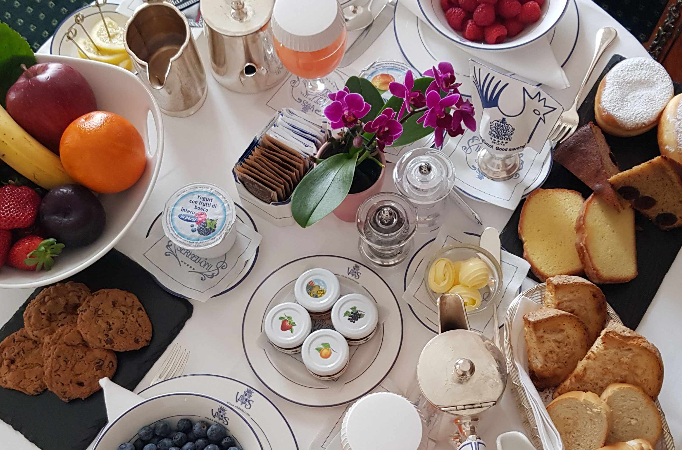 Breakfast and Room Service - Grand Hotel Villa Serbelloni